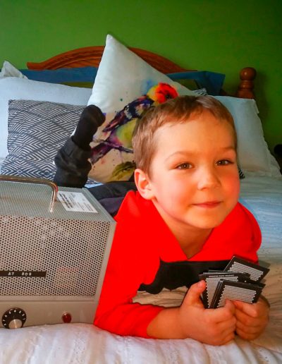 Bryan participe au tirage d'un iPad offert par Urino-Arrêt, suite à la réussite de son traitement contre l'énurésie nocturne